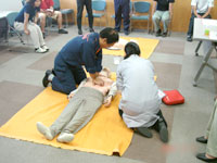 AED講習会の写真